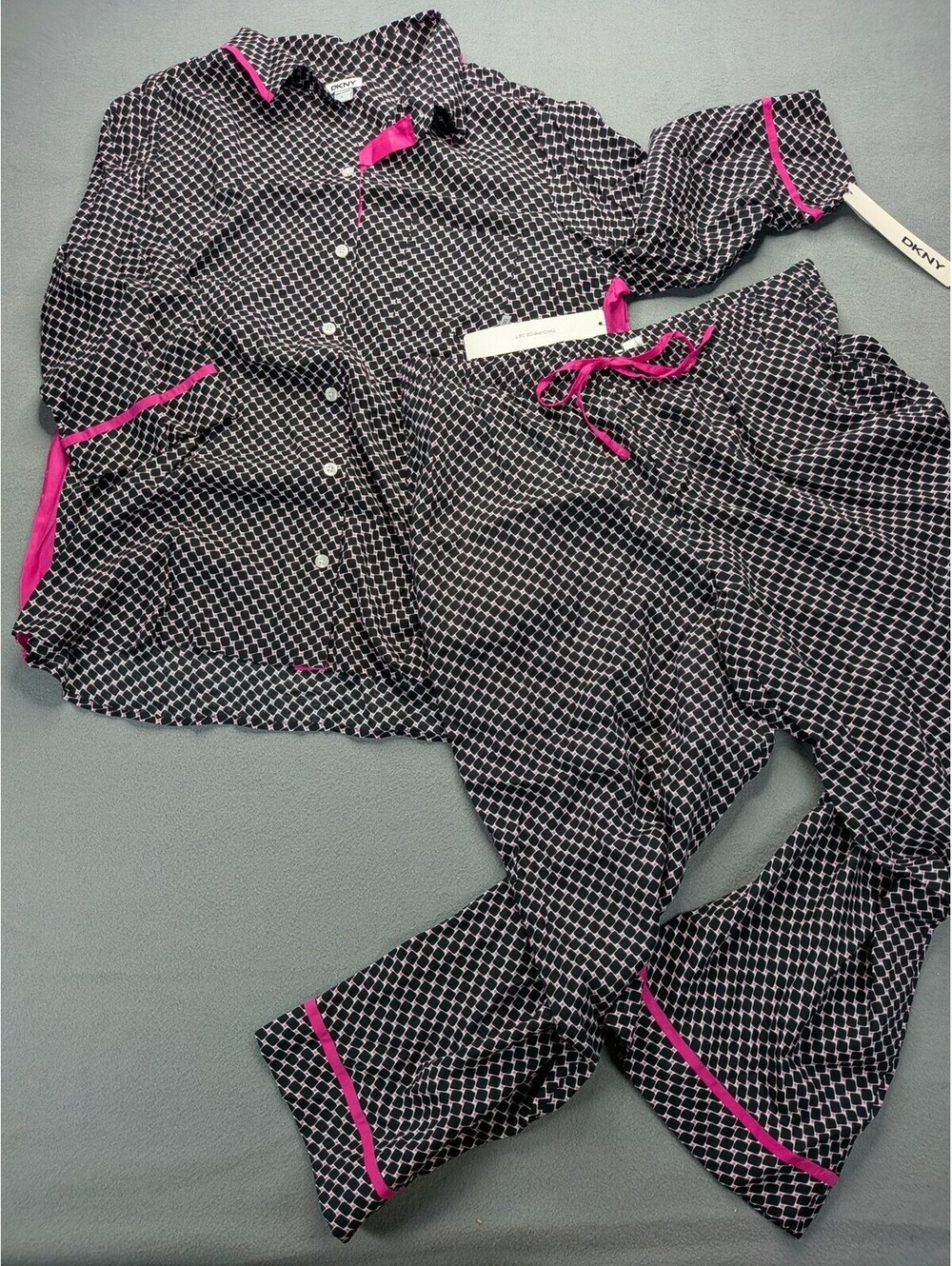 DKNY Pajama Set Womens L Black Pink Geometric Button Top Capri Lounge Rayon